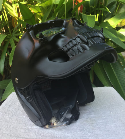 Dark Knight Black Motorcycle Helmet – Custom Airbrush Helmet