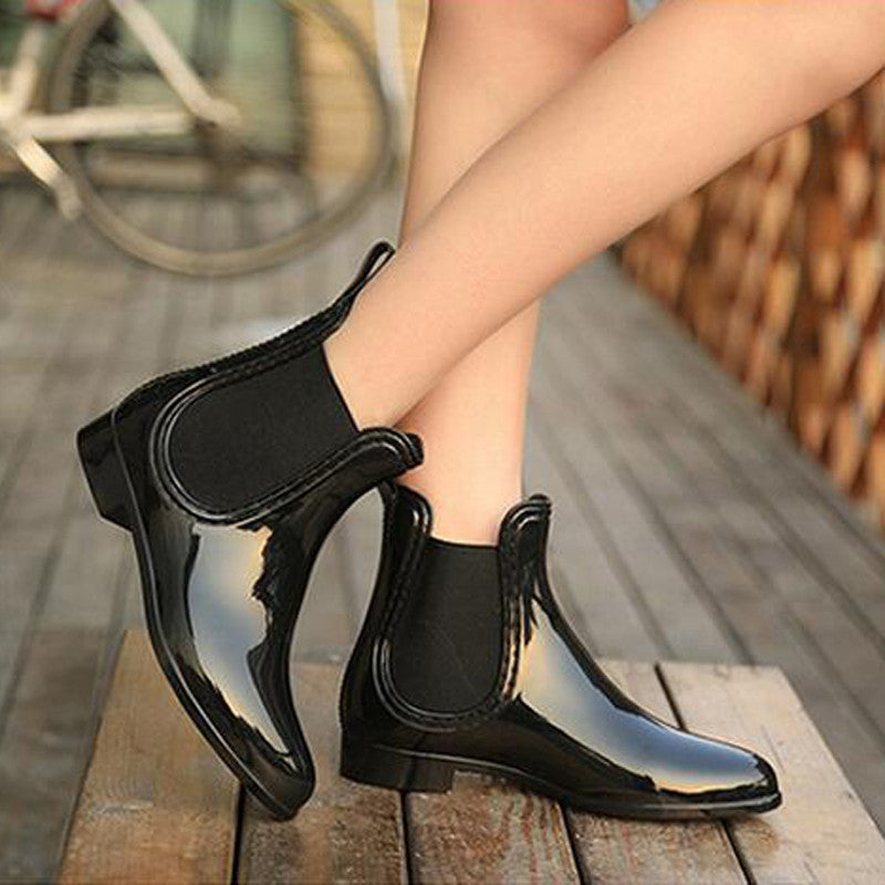 Chic Waterproof Rubber Ankle Rain Boots 