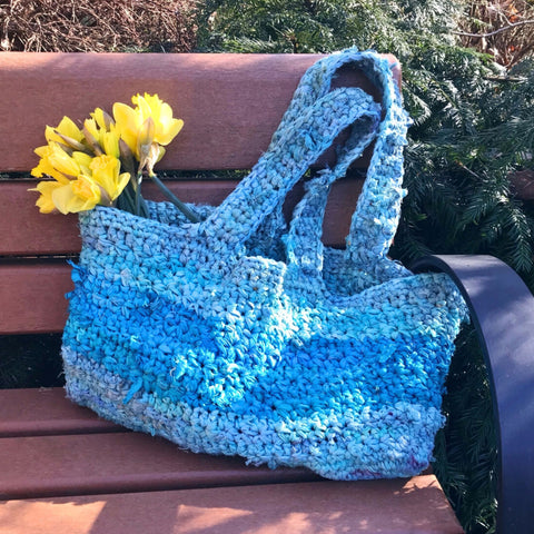 Anna Tote Bag - Sari Silk Ribbon Yarn - Crochet Kit