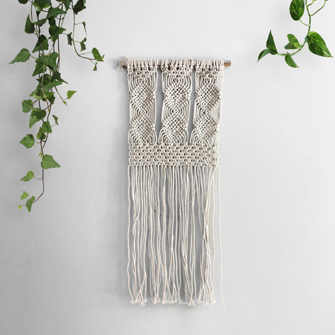 Wall Hangings: Must Have Styles + How To Hang Them – Darn Good Yarn