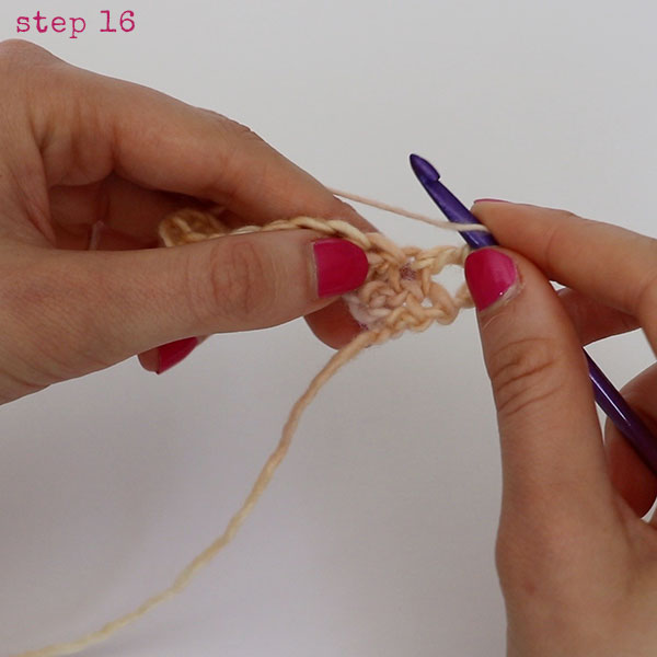 Single Crochet step 10