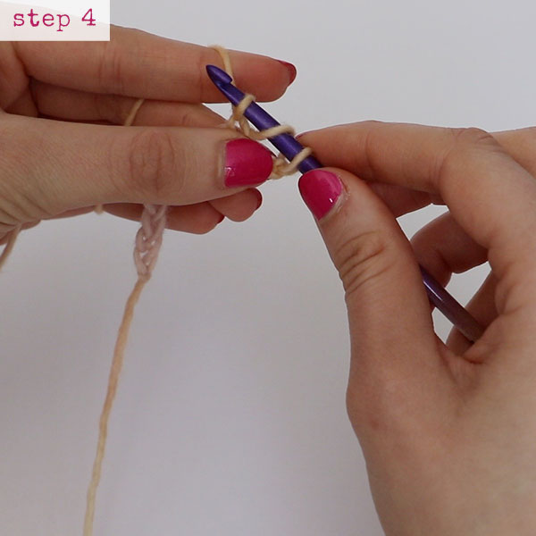 Single Crochet step 4