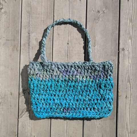 Heart-Crochet Tote Bag, Women's Fashion, Bags & Wallets, Beach