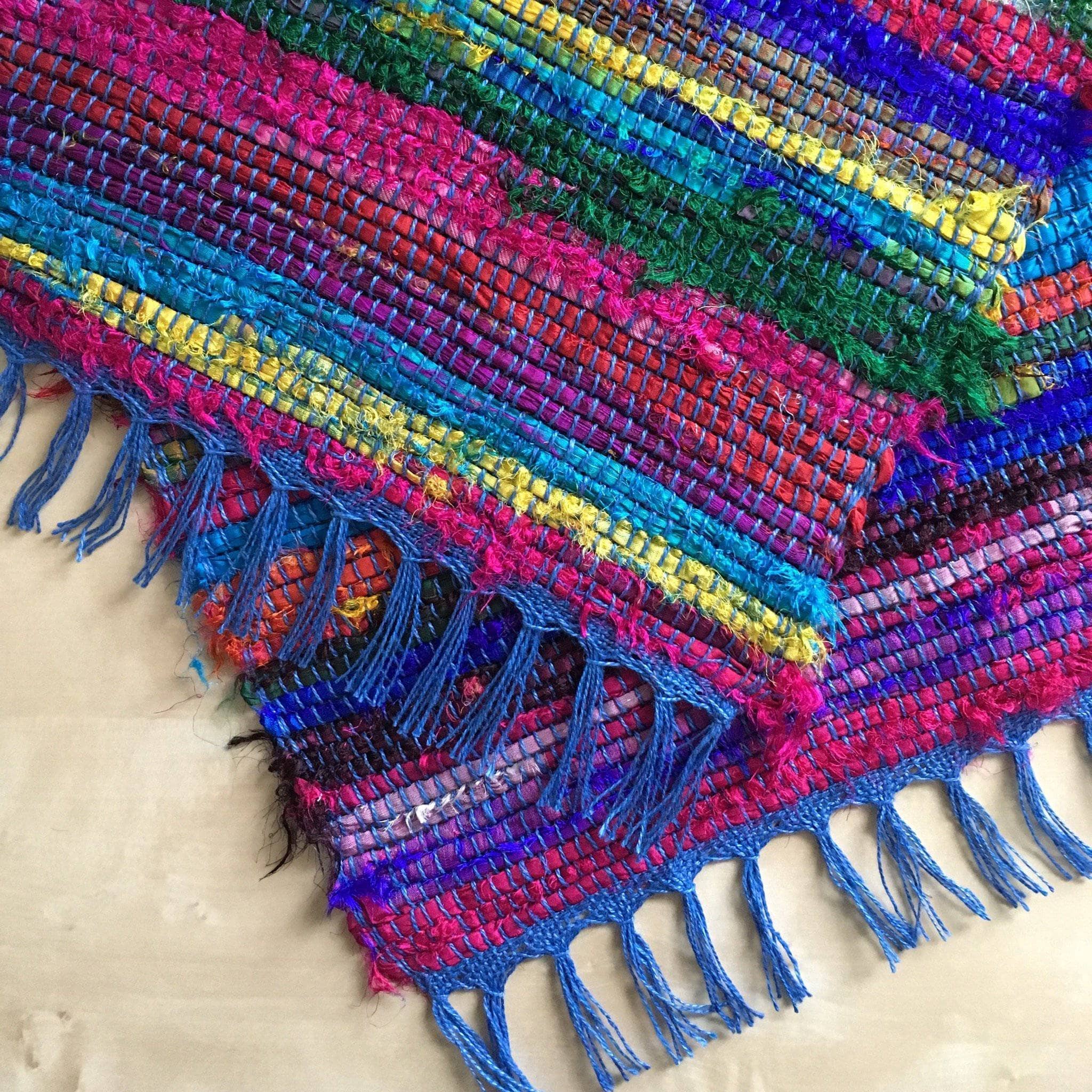 Mini Loom Kit For Weaving – Darn Good Yarn