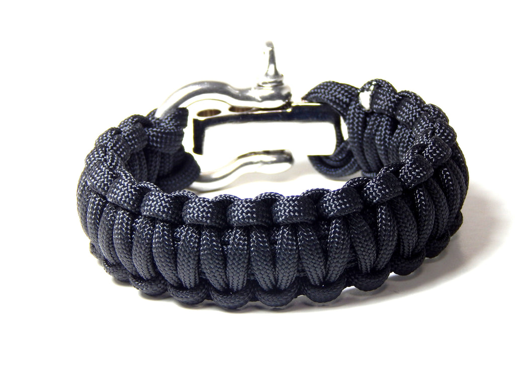 black paracord survival bracelet