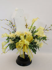 1st Communion Centerpiece - Designs by Ginny