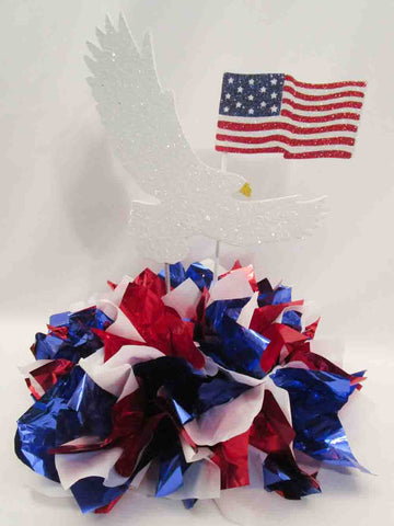 EAGLE PATRIOTIC CENTERPIECE - DESIGNS BY GINNY