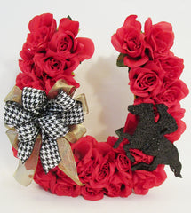 Red Roses horseshoe - Designs by Ginny