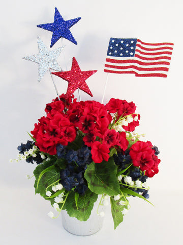 Red,white & blue patriotic table centerpiece - Designs by Ginny