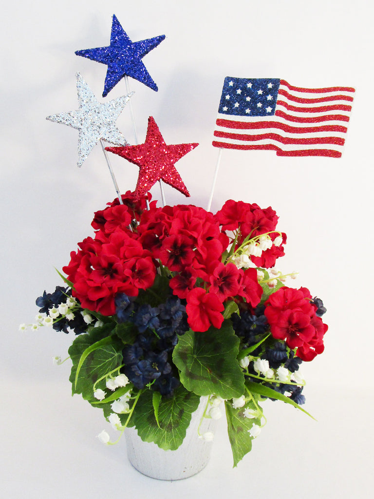 Red White Blue Patriotic Table Centerpiece