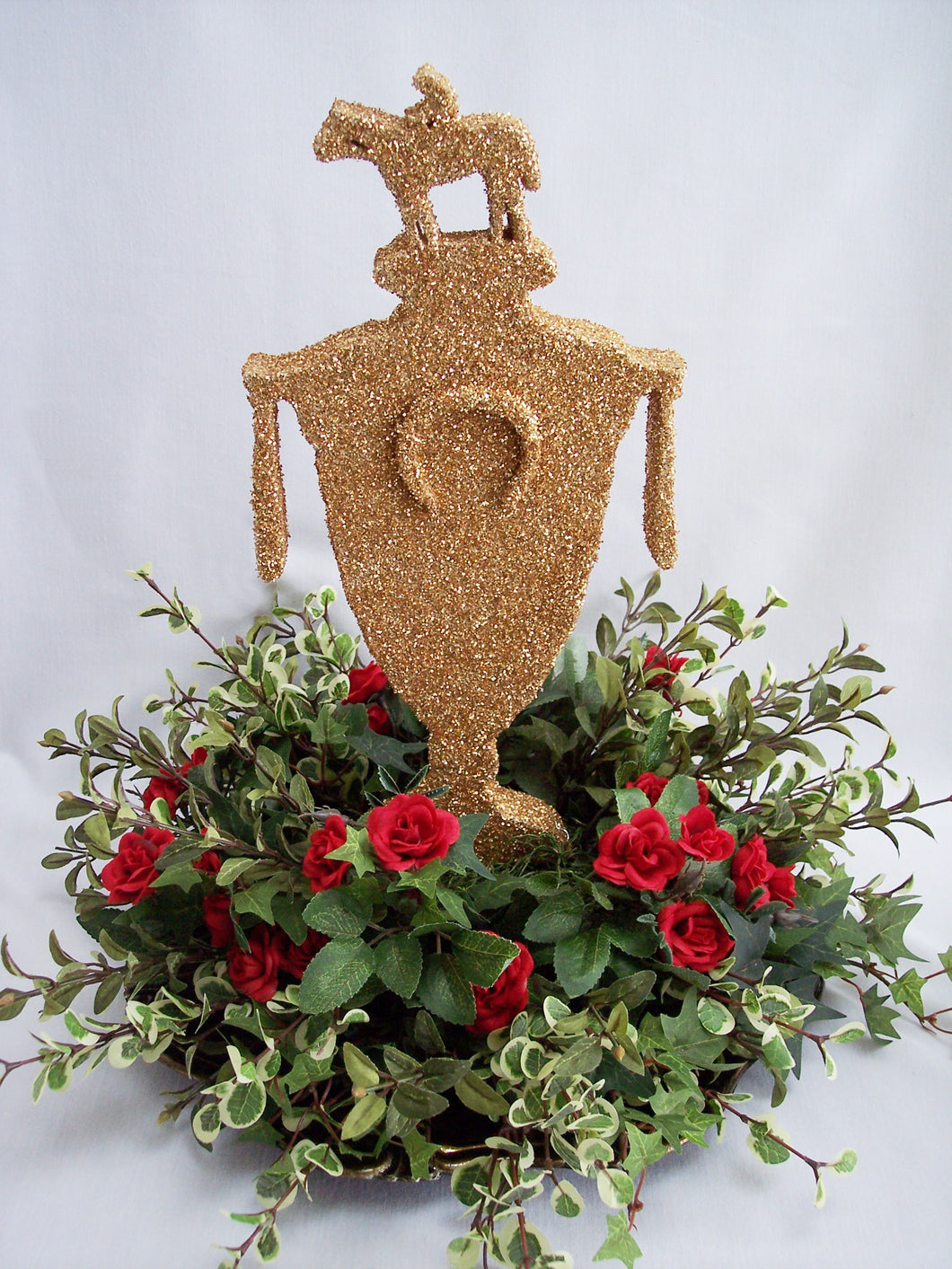 Kentucky Derby Trophy Centerpiece Designs by Ginny