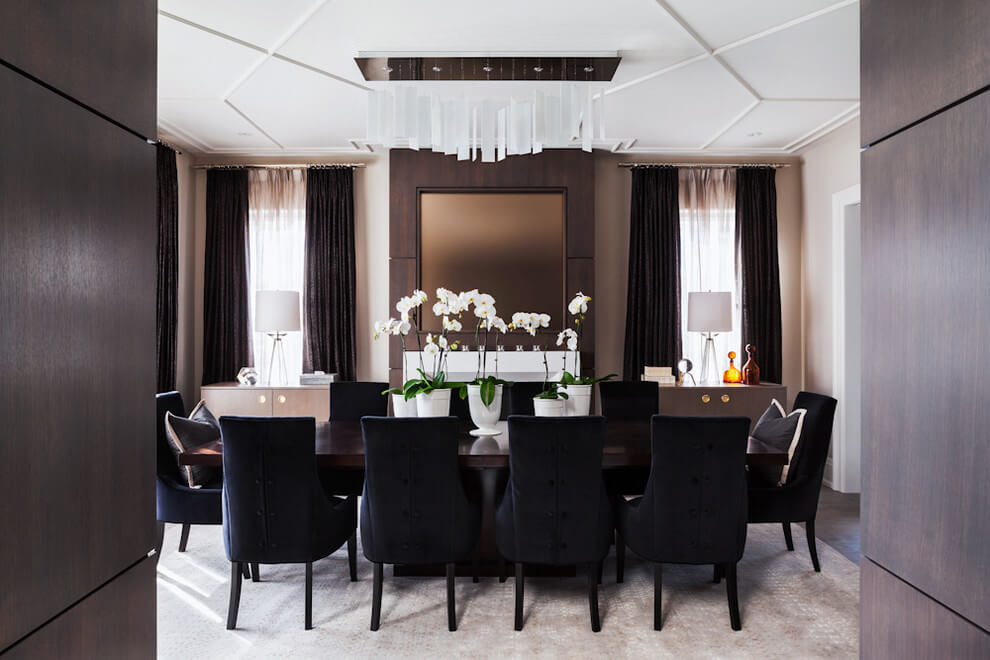 Dining room designed by Elizabeth Metcalfe Design. Features Ridgely Studio Works custom Movimento Chandelier