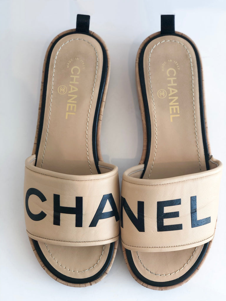 chanel cork slide