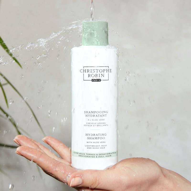 Hydrating Shampoo with Aloe Vera