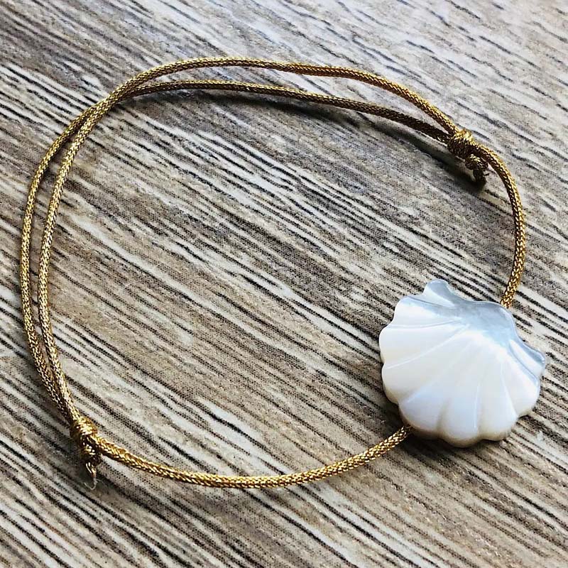 Golden Camille Bracelet – Shell