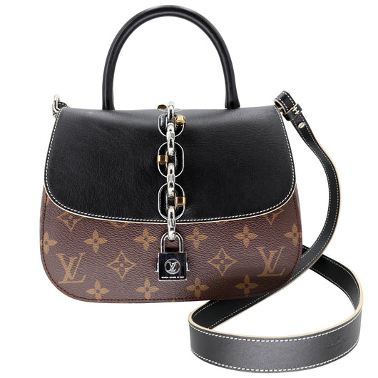 Shop Louis Vuitton Monogram Chain Leather Crossbody Logo Shoulder Bags  (M82211) by design◇base