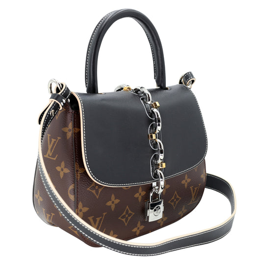 Louis Vuitton Chain It Monogram Canvas Shoulder Bag Black Crossbody Bag  LV-B1111P-0004