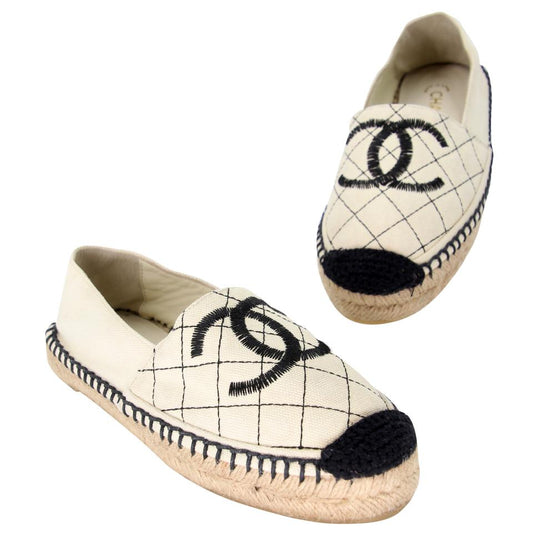 Chanel Espadrille 36 Quilted Canvas Embroidered Stacked Flats CC-0505N-0157