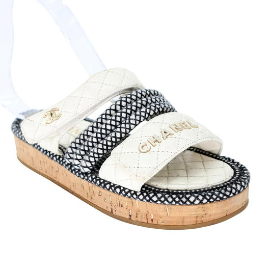 Chanel Chunky 37 Canvas Quilted Flatform Sandals CC-1217P-0006