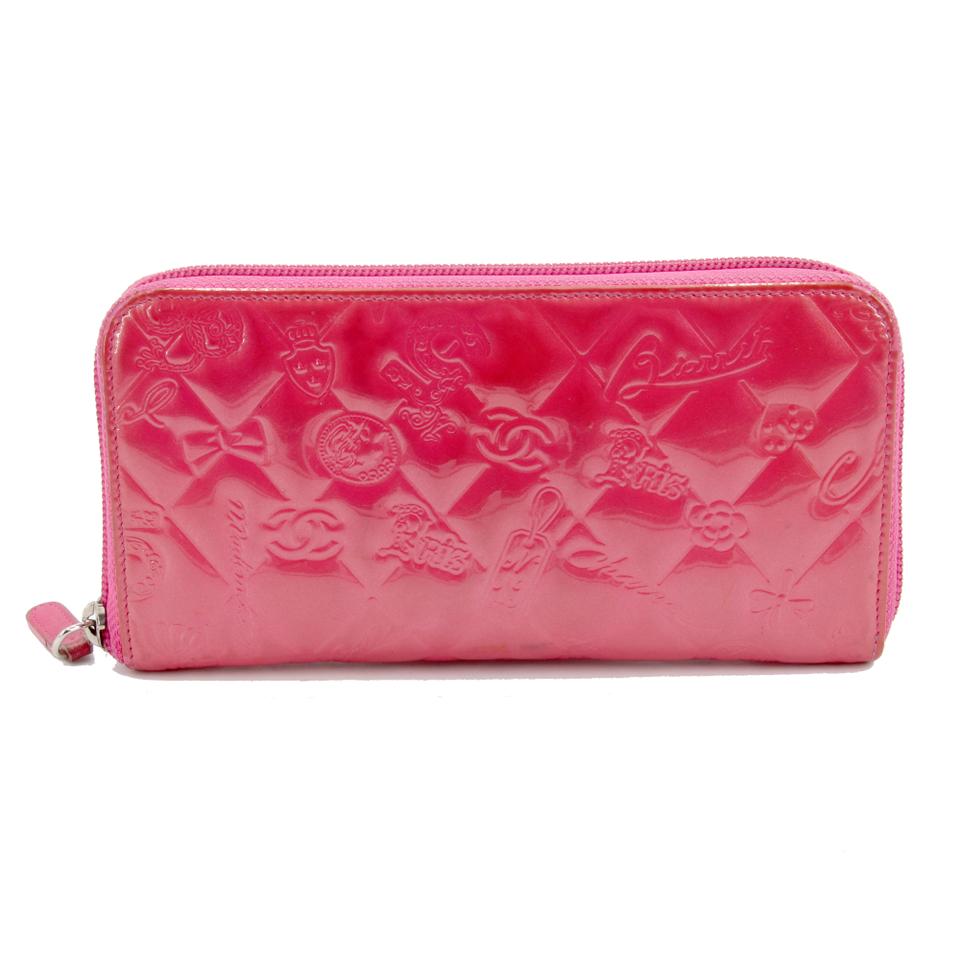 Quilted Patent Lucky Charm Compact Wallet – LuxUness