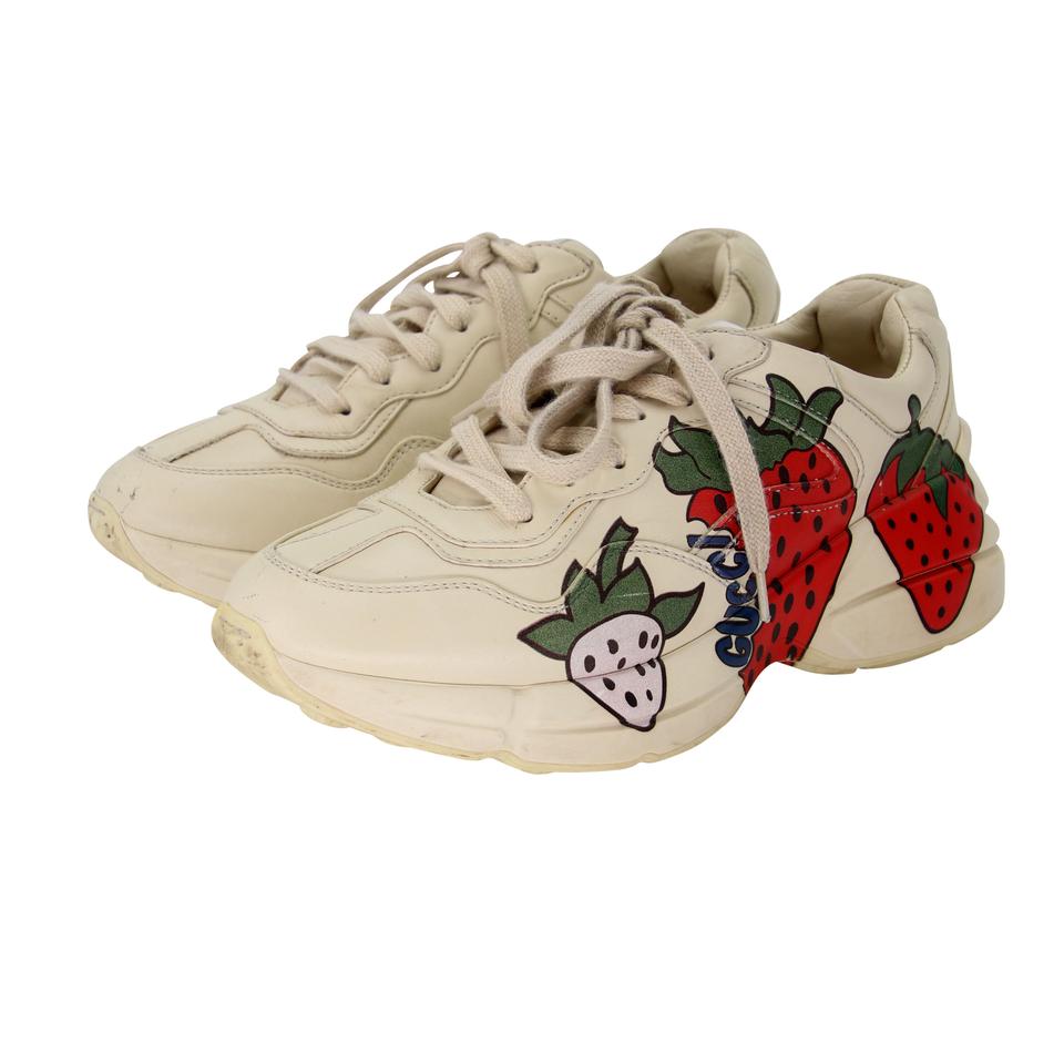 gucci shoes with strawberries