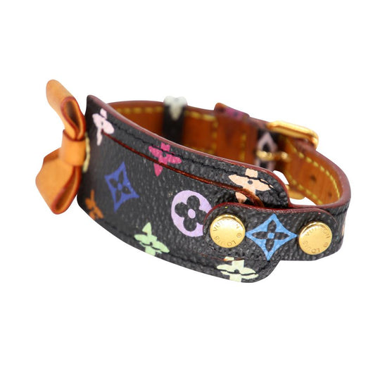 Louis Vuitton Monogram Flower Motif Wish Leather Cuff Bracelet LV-1118P-0009