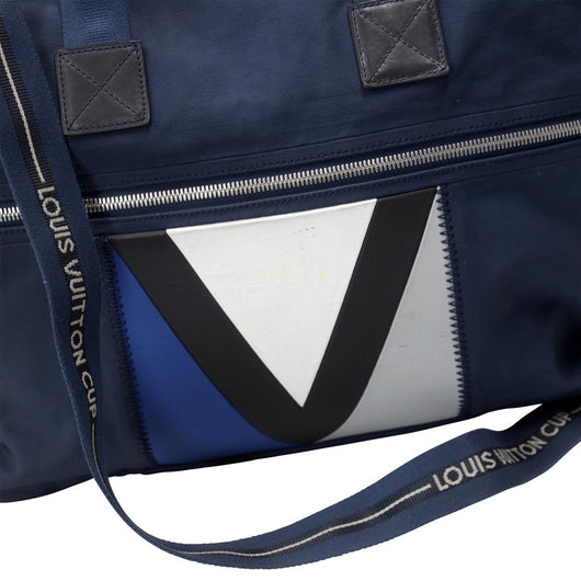 Louis Vuitton 1991 Pre-owned America's Cup Overnight Crossbody Bag - Blue