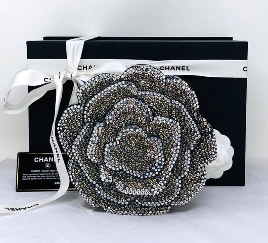 Chanel Timeless Special Edition Crystal Camellia Runway Clutch – MISLUX