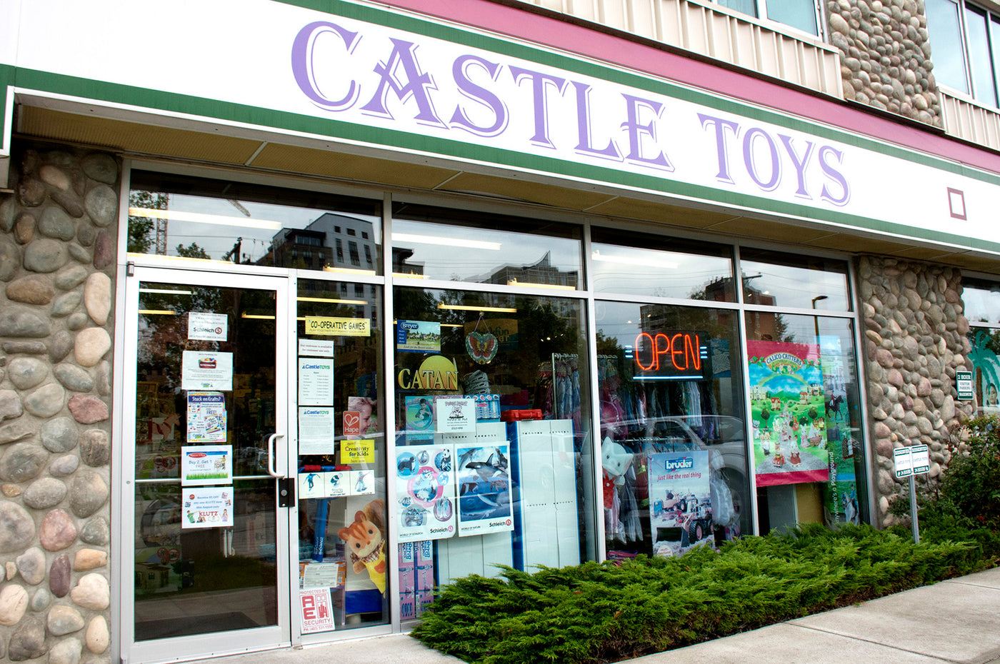 canadian online toy stores