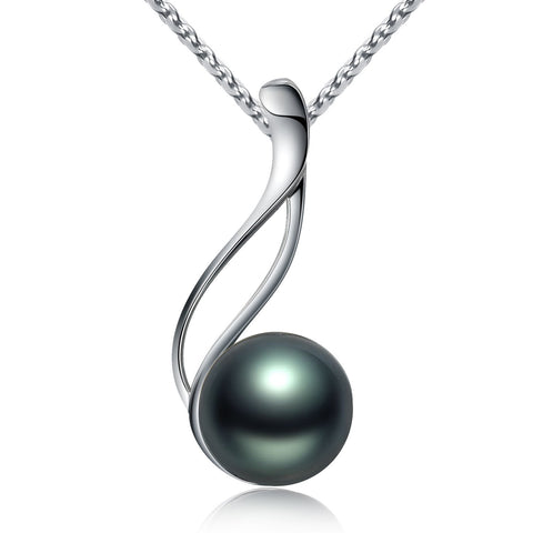 Pearl Pendant Necklace