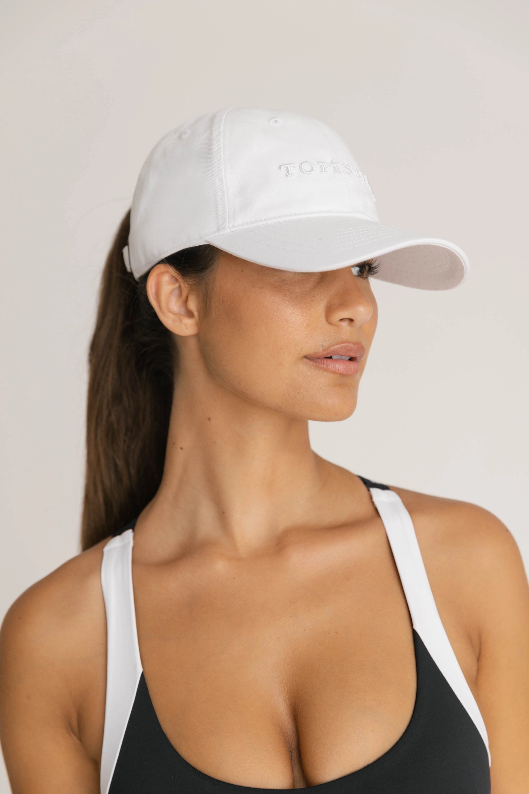 Adjustable White Cotton Cap – Topíssima