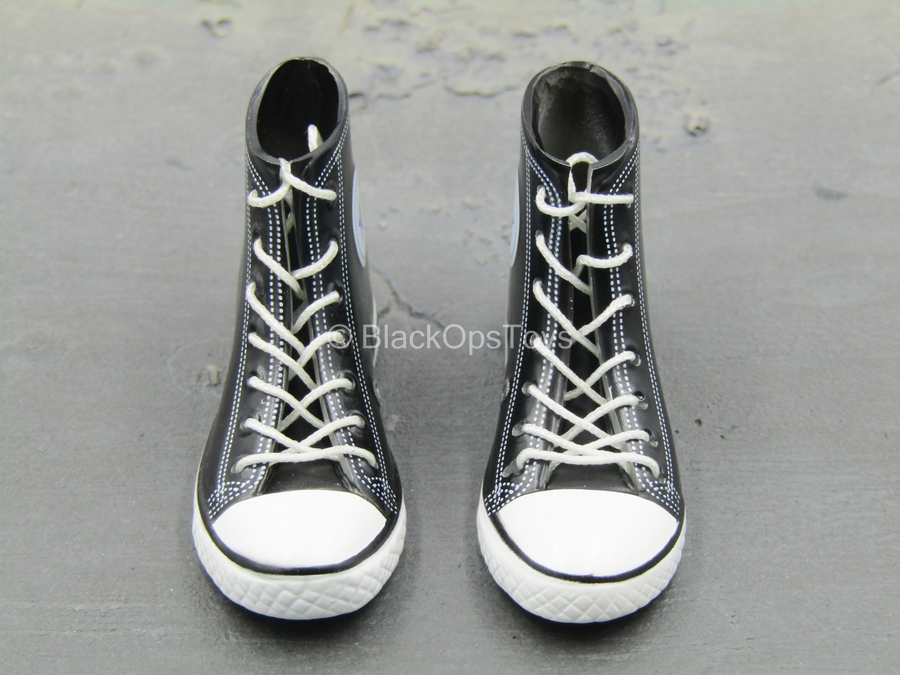 black converse 6