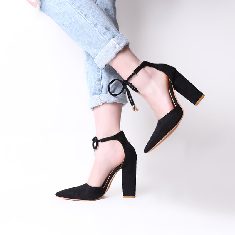 thick heeled pumps