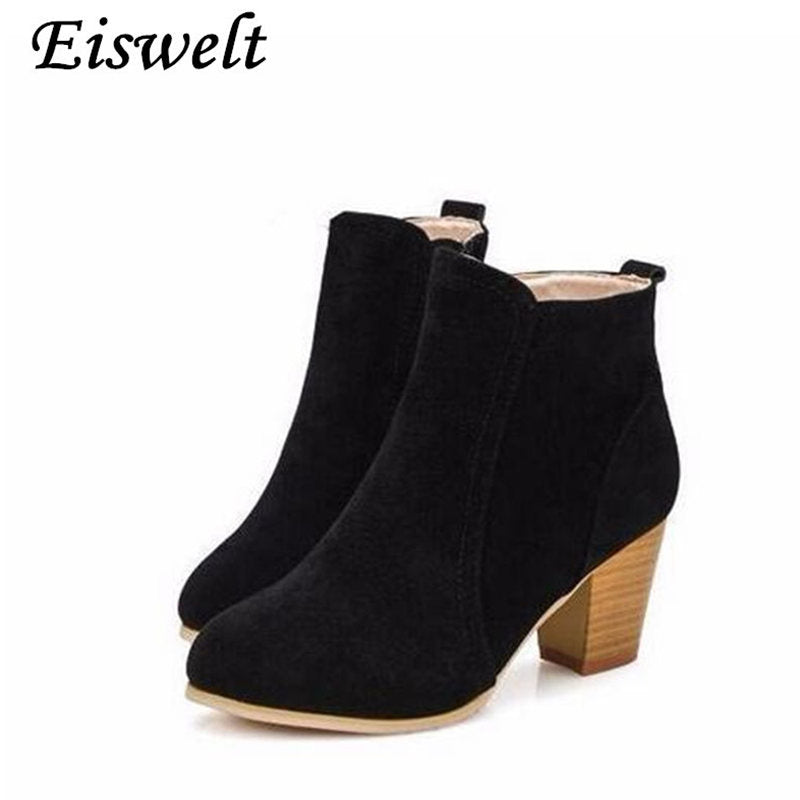 cylinder heel ankle boots