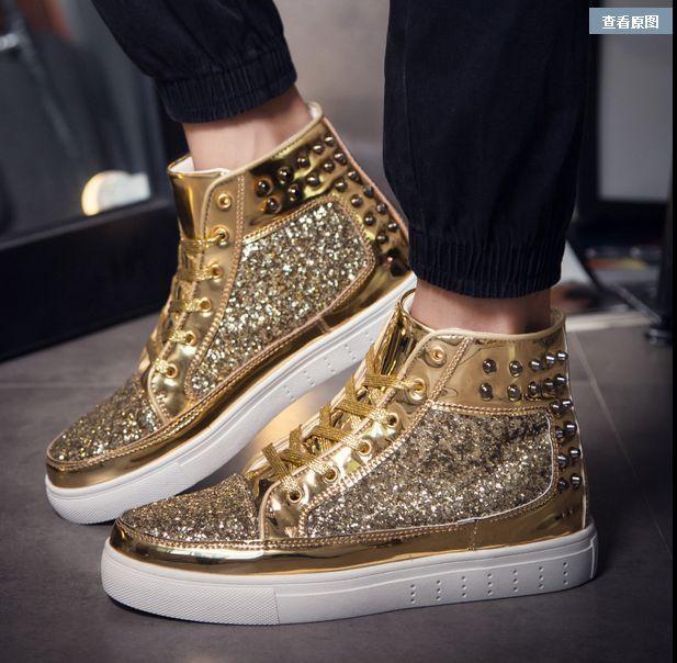 gold sport shoes