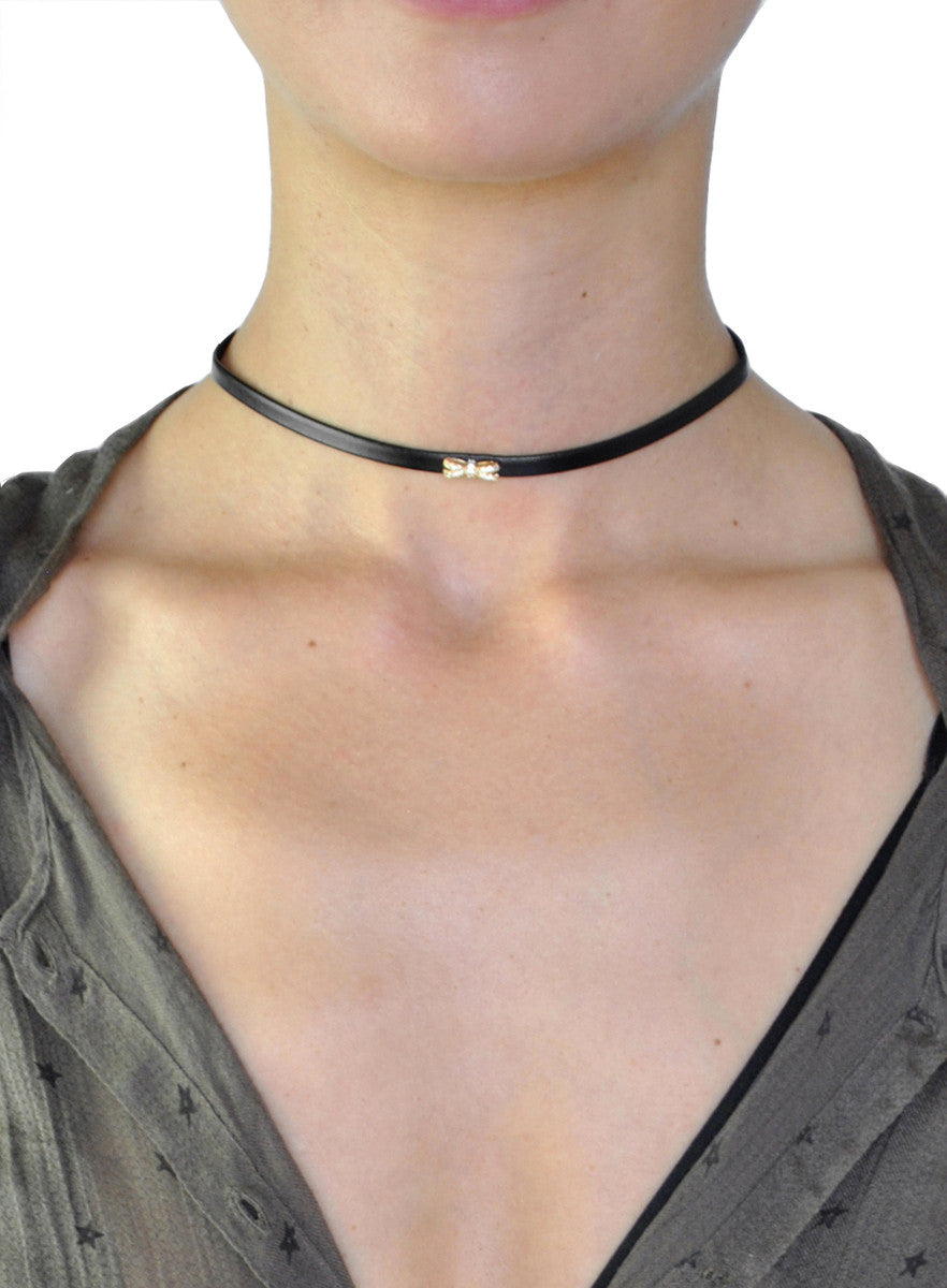 bow choker necklace