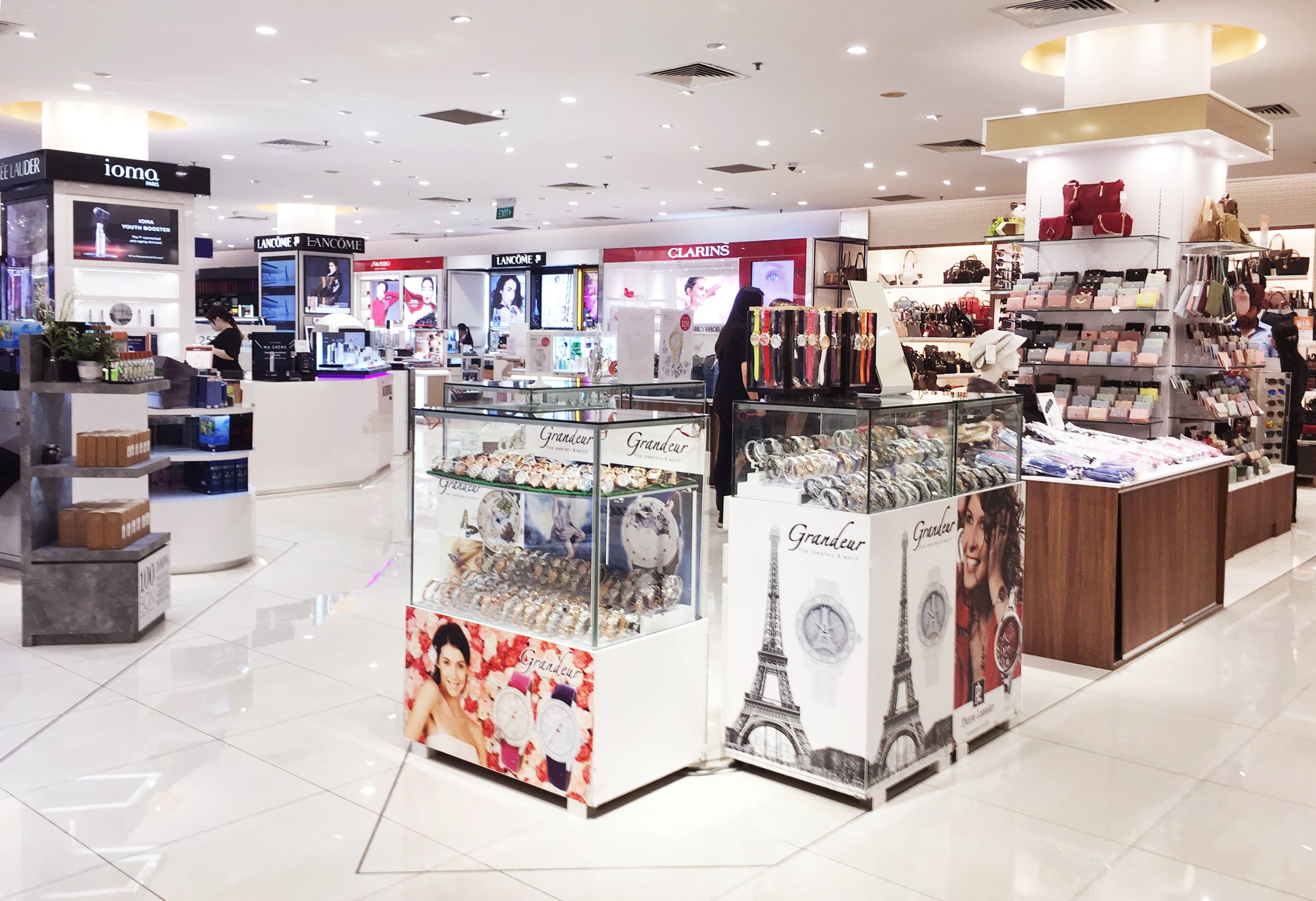 Grandeur Roadshow @ Isetan Tampines