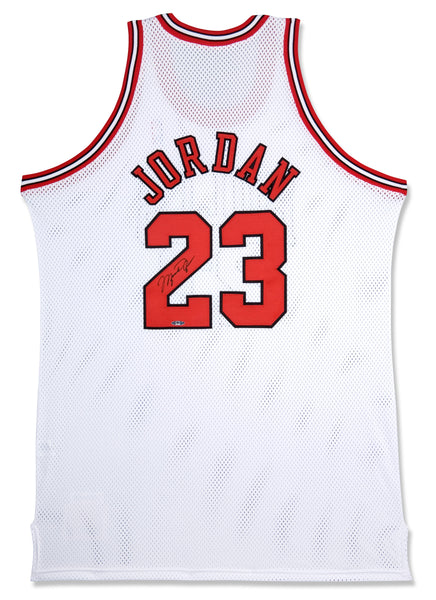 Michael Jordan Signed Chicago Bulls 