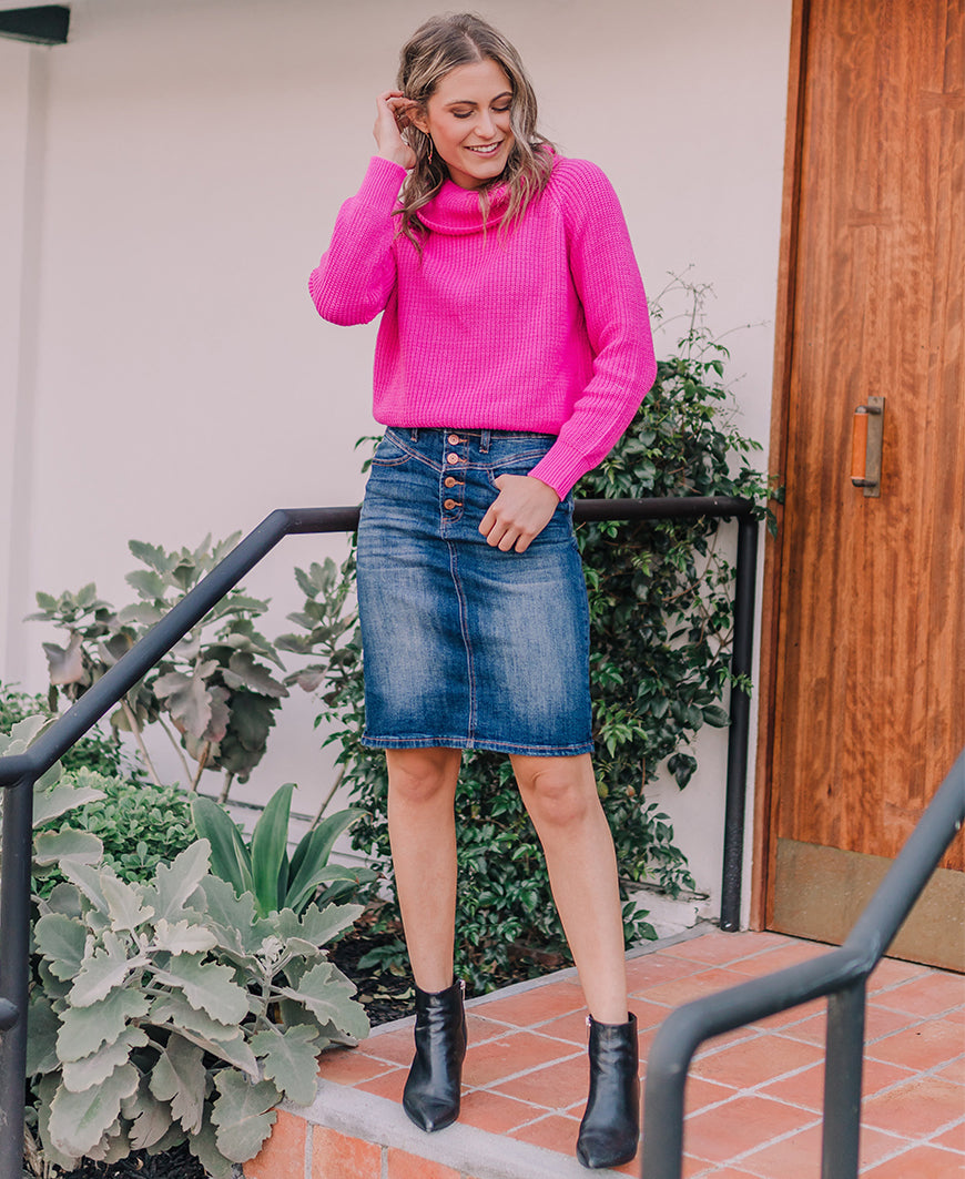 skirt with sweater and boots