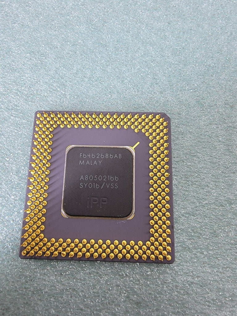 Intel Pentium Socket 7 CPU SY016 A80502166 166MHz Ceramic Vintage Processor  GOLD