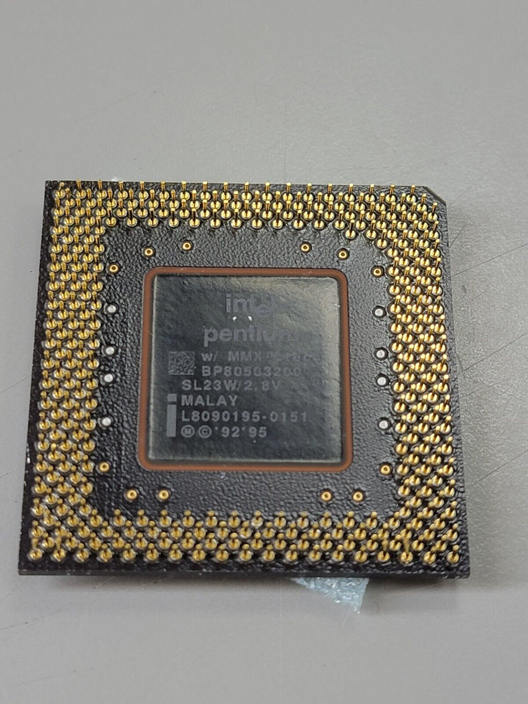 2Pcs Intel Penitum MMX 200MHZ 1 Sockep CPU FV80503200 SL27J