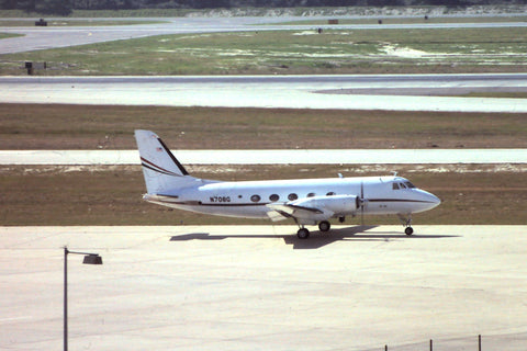 N708G Gulfstream 1