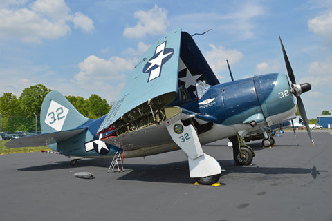 SB2C-5 Helldiver