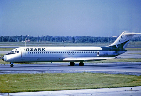 Ozark Air Lines DC-9 N976Z