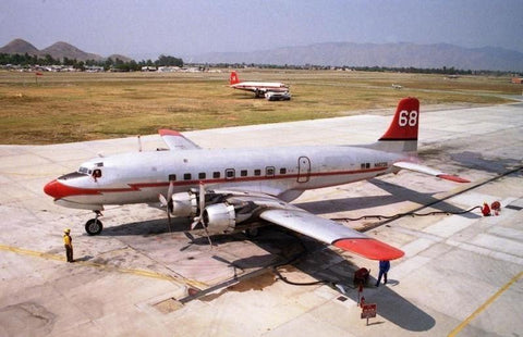 ダグラス DC6 飛行機