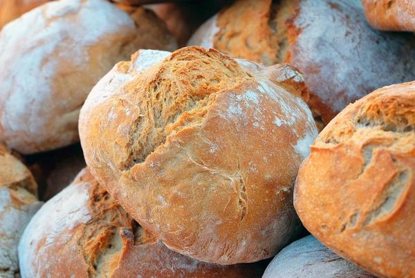 pane artigianale cibi sani genuini