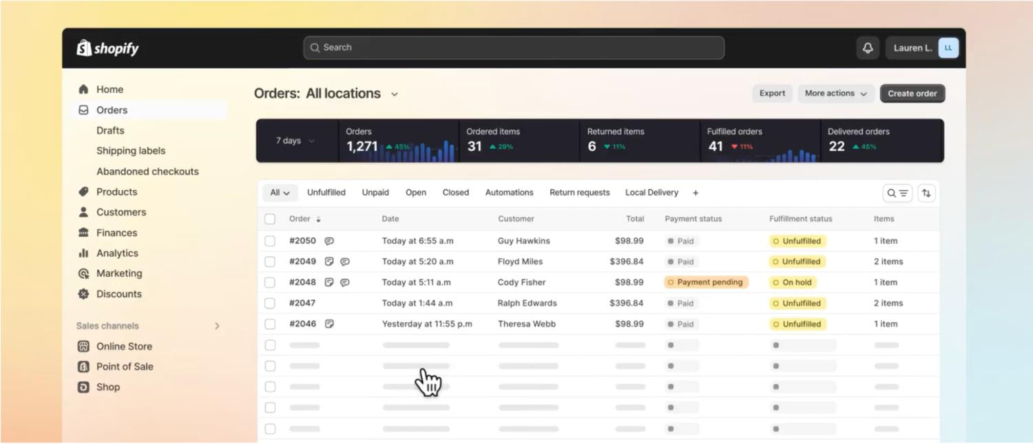 Dashboard di Shopify che mostra gli ordini recentemente ricevuti e il loro stato.