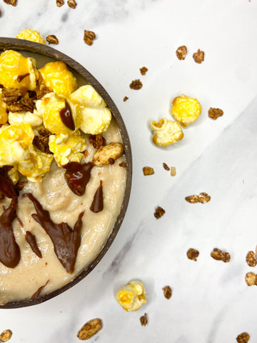 Healthy Vegan Smoothie Bowl Recipe with Butterscotch Popcorn Topping