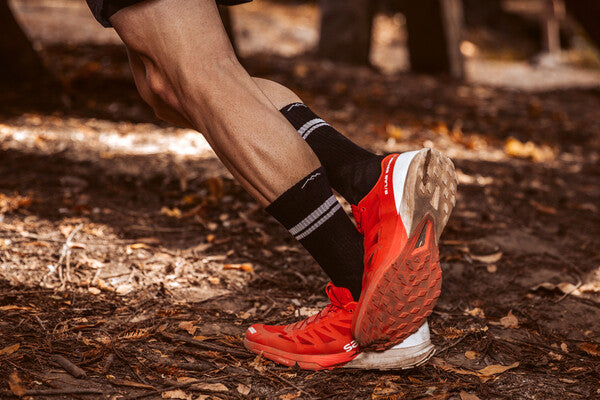 Person working out in the Element Crew socks in black