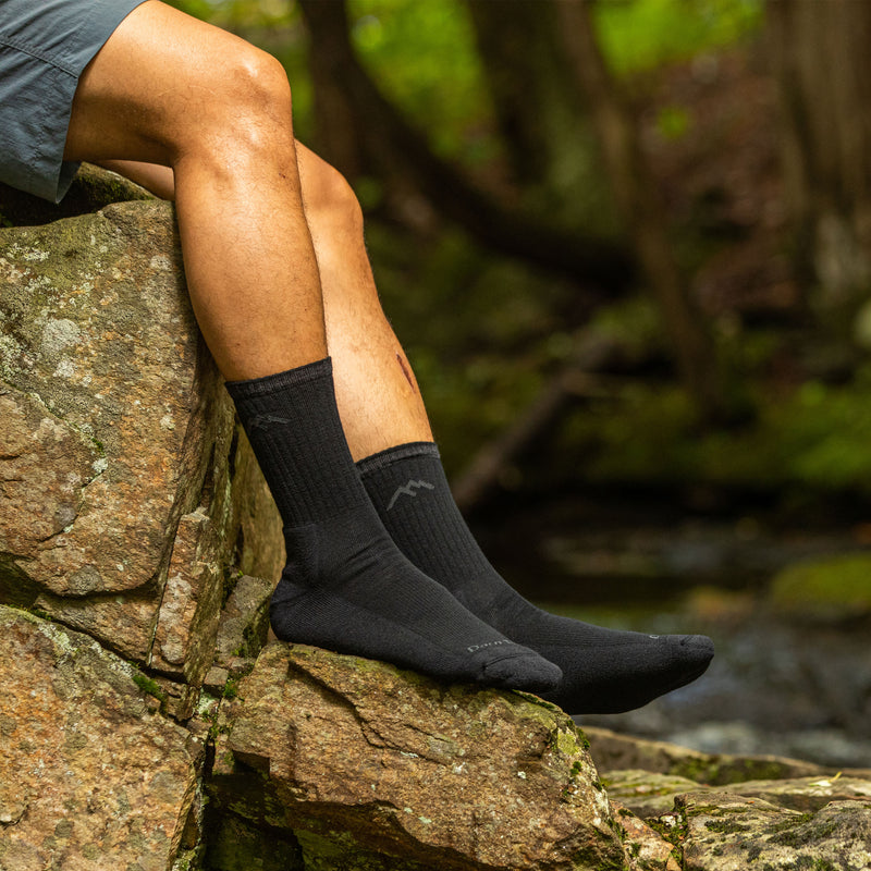 Hiker Micro Crew Cushion – Men's Hiking Socks | Darn Tough